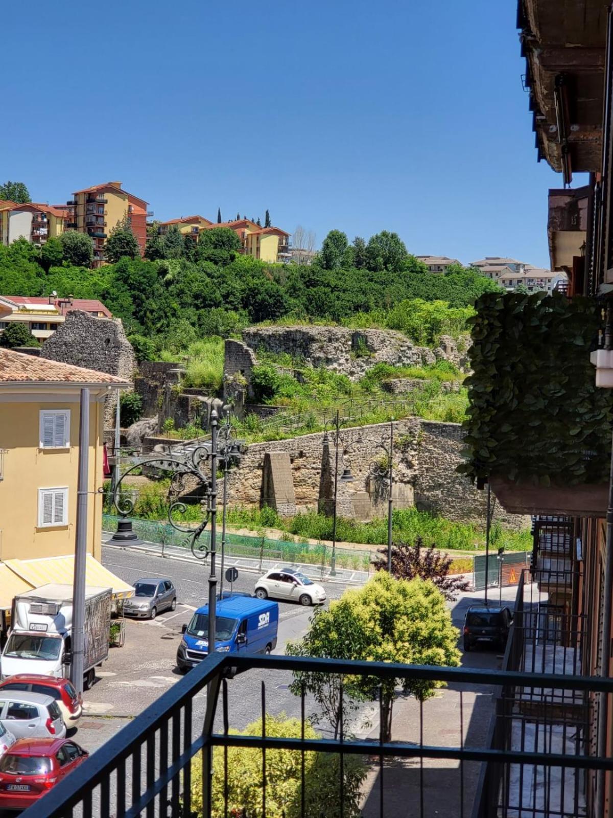 B&B Civico 168 Bellerofonte Авелино Екстериор снимка